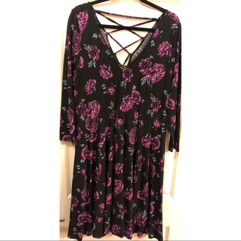 Torrid V neck Floral Dress